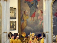 arhiereiskaia-sluzhba-v-sviato-voznesenskom-xrame_027