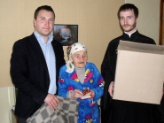 Pozdravlenie-veteranov_7-05-2015_15.jpg