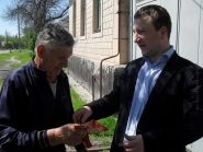 Pozdravlenie-veteranov_7-05-2015_16.jpg