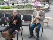 pozdravlenie-veteranov_8-05-2015_005.jpg