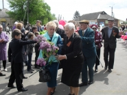 pozdravlenie-veteranov_8-05-2015_038.jpg