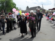 pozdravlenie-veteranov_8-05-2015_041.jpg