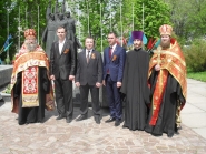 pozdravlenie-veteranov_8-05-2015_078.jpg