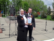 pozdravlenie-veteranov_8-05-2015_096.jpg
