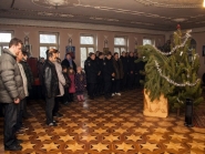 rozhdestvo-xristovo-v-xrame-alexandra-nevskogo_7-01-2014_03