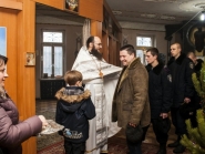 rozhdestvo-xristovo-v-xrame-alexandra-nevskogo_7-01-2014_05