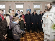 rozhdestvo-xristovo-v-xrame-alexandra-nevskogo_7-01-2014_13