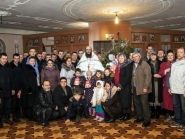 rozhdestvo-xristovo-v-xrame-alexandra-nevskogo_7-01-2014_17