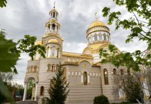 Архиерейское Пасхальное богослужение в храме блж. Ксении, 3 мая 2021 г.