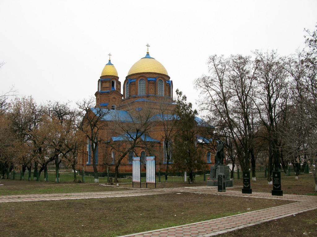 Свято-Покровский храм, с.Трёхизбенка