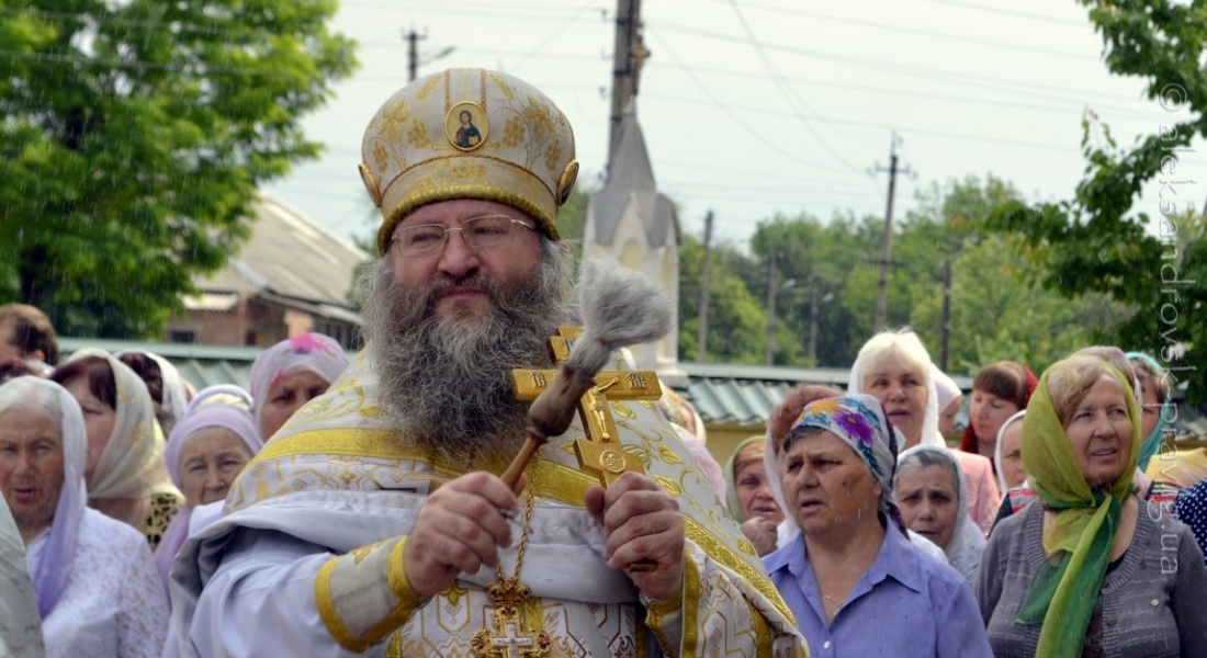 Праздничный крестный ход