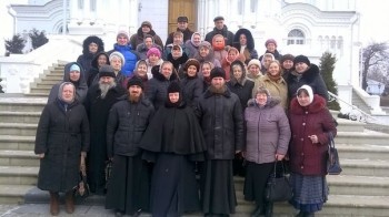 Паломники Луганщины с игуменьей Дивеевского монастыря